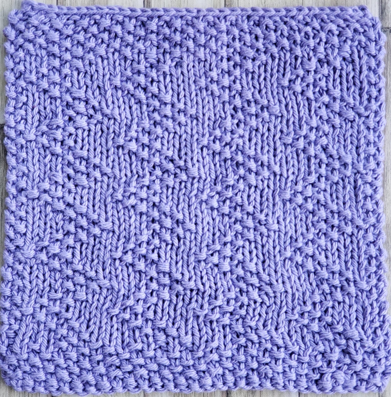 Chevron Trail Dishcloth: A Quick Beginner Knit Pattern chevron trail dishcloth close up
